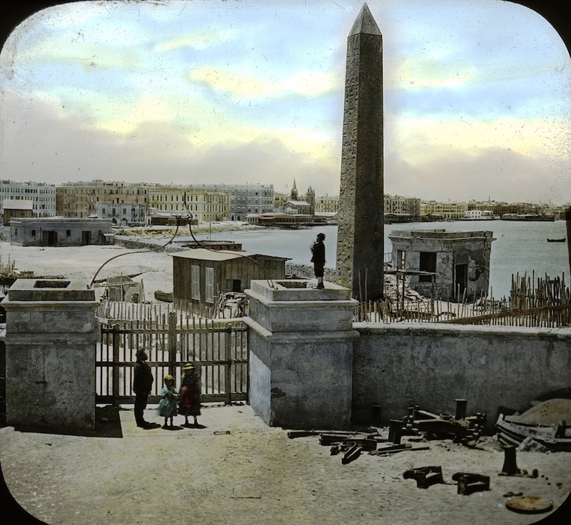 Illustration for article titled Amazing Hand-Tinted Photos of Egypt from the late 19th century